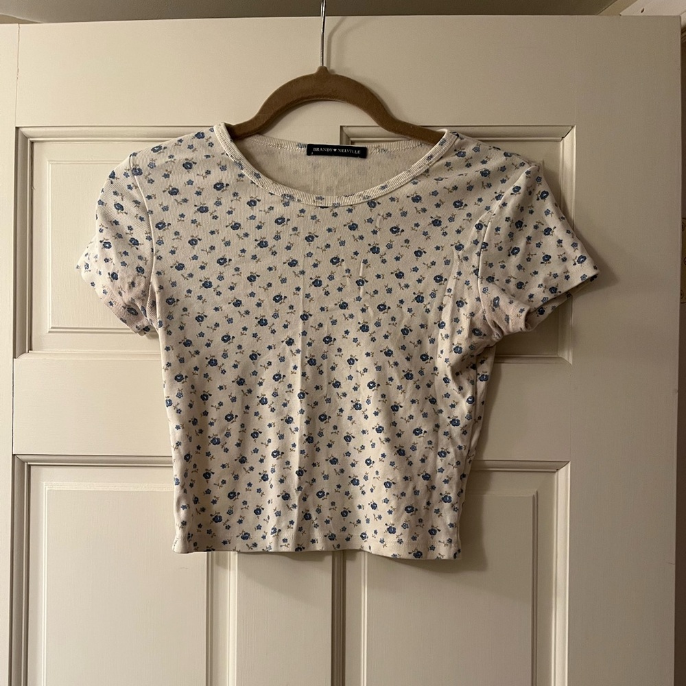 Brandy Melville white and blue floral slightly cropped tshirt